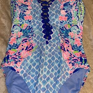 Like new Lilly lattice  style swim SZ 14
